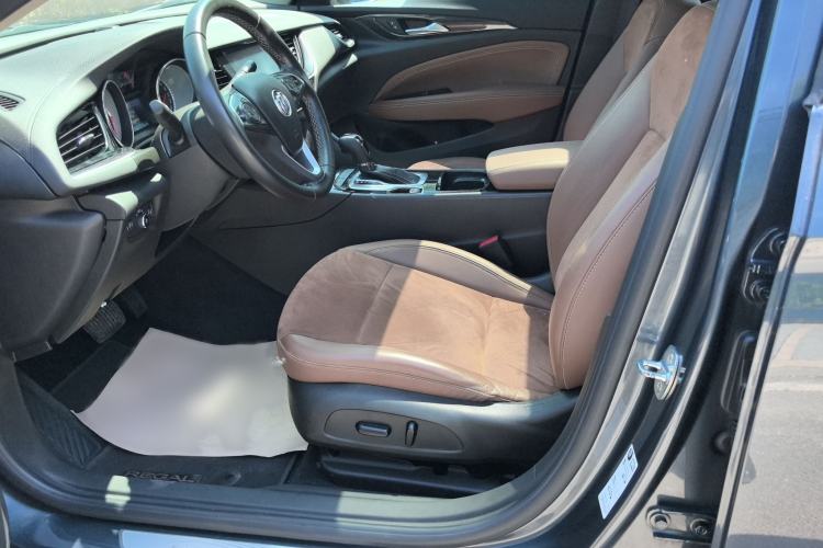 Used Buick Regal 2019 20T Elite Version China VI Standard Left Rear Seat