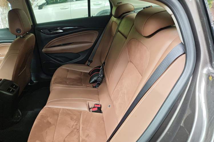 Used Buick Regal 2019 20T Elite Version China V Standard Left Rear Seat