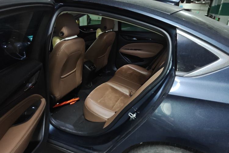 Used Buick Regal 2019 20T Elite Version China VI Standard Left Rear Seat