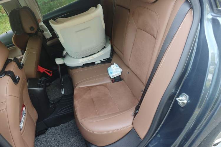 Used Buick Regal 2019 20T Elite Version China VI Standard Left Rear Seat