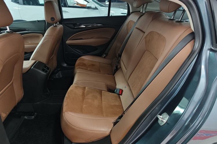 Used Buick Regal 2019 20T Elite Version China VI Standard Left Rear Seat