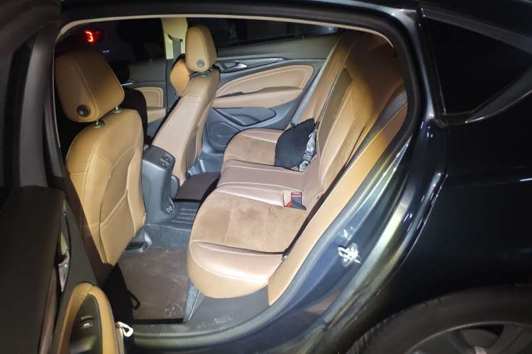 Used Buick Regal 2019 20T Elite Version China VI Standard Left Rear Seat