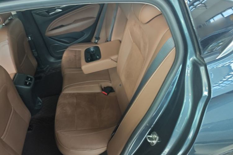 Used Buick Regal 2019 20T Elite Version China VI Standard Left Rear Seat
