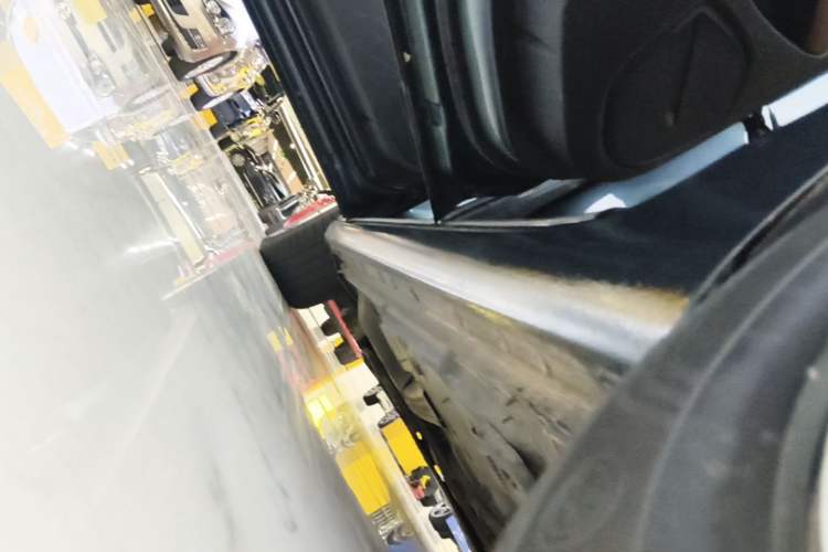 Used Buick Regal 2019 20T Elite Version China VI Standard Left Side Sill
