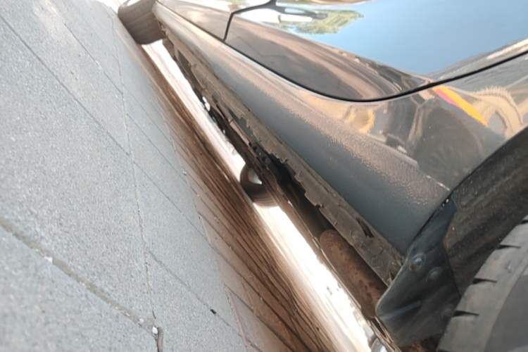 Used Buick Regal 2019 20T Elite Version China VI Standard Left Side Sill