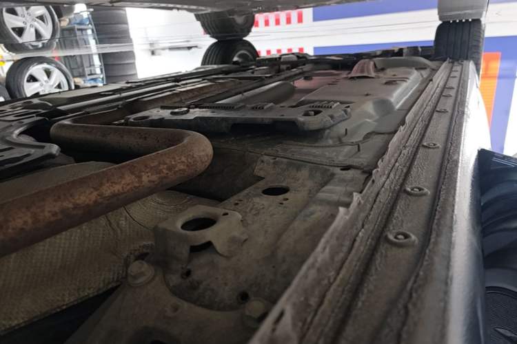 Used Buick Regal 2019 20T Elite Version China VI Standard Left Side Sill