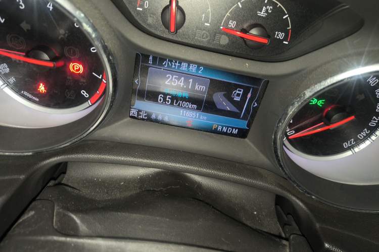 Used Buick Regal 2019 20T Elite Version China VI Standard Odometer Close Up