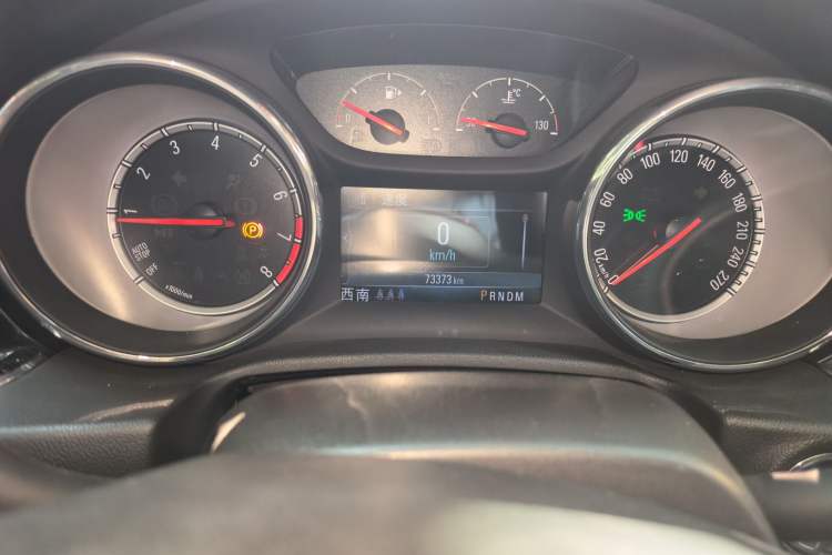 Used Buick Regal 2019 20T Elite Version China VI Standard Odometer Close Up