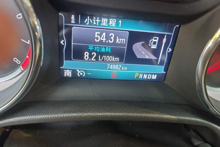Used Buick Regal 2019 20T Elite Version China VI Standard Odometer Close Up