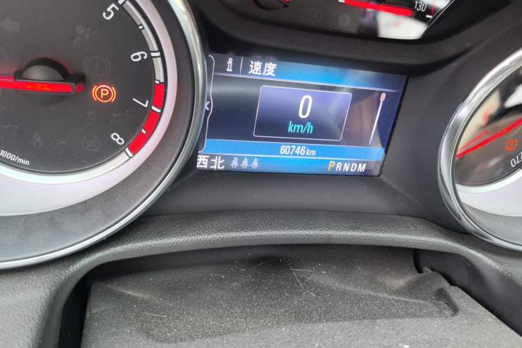 Used Buick Regal 2019 20T Elite Version China VI Standard Odometer Close Up