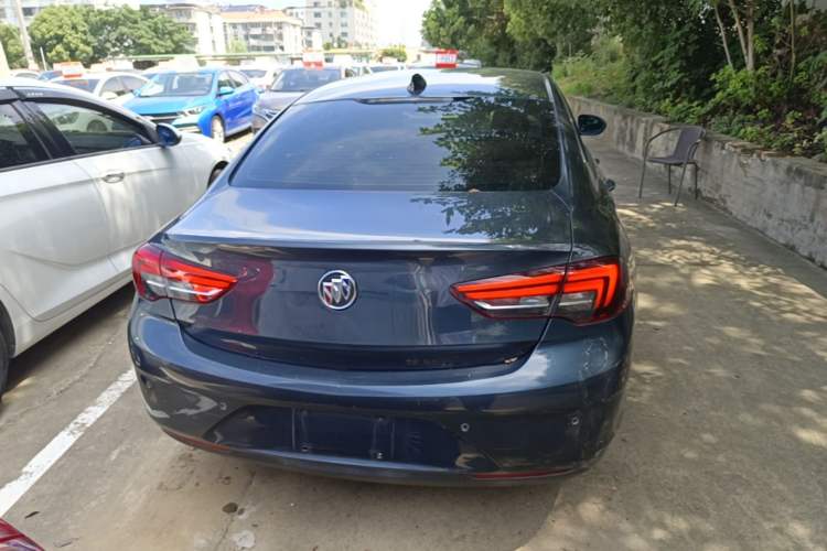 Used Buick Regal 2019 20T Elite Version China VI Standard Rear