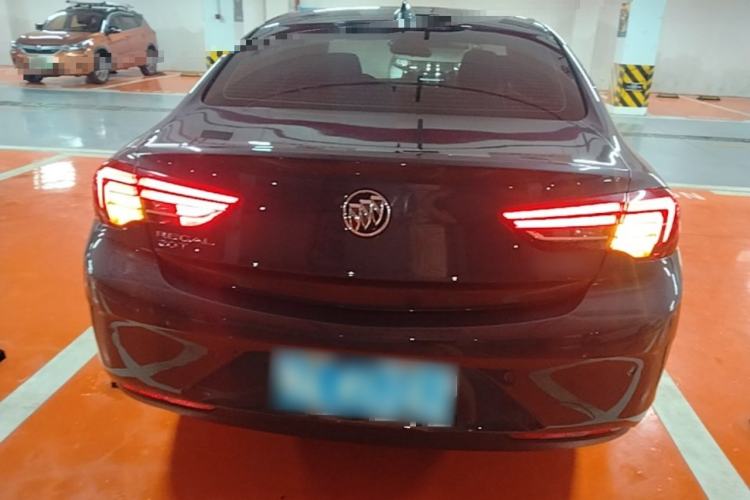Used Buick Regal 2019 20T Elite Version China VI Standard Rear