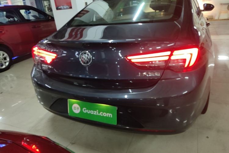 Used Buick Regal 2019 20T Elite Version China VI Standard Rear