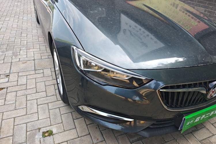 Used Buick Regal 2019 20T Elite Version China VI Standard Right Front Headlight