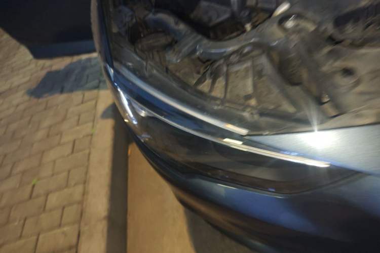 Used Buick Regal 2019 20T Elite Version China VI Standard Right Front Headlight