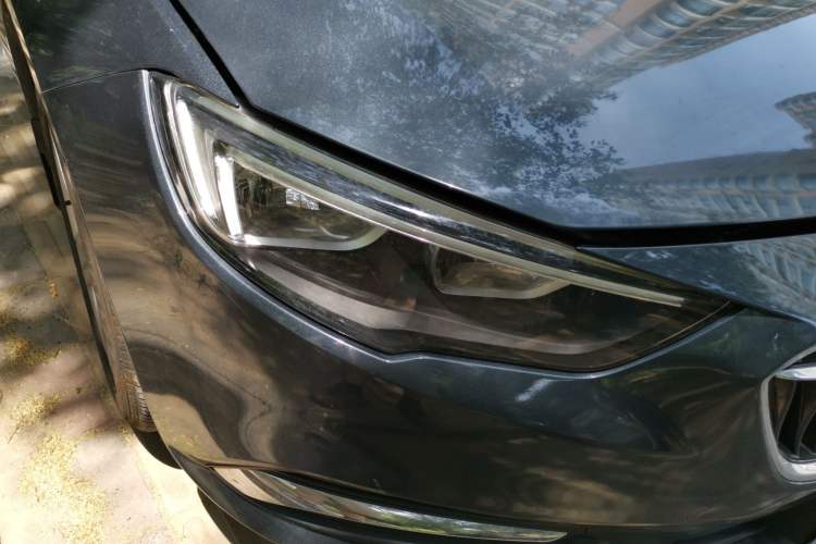 Used Buick Regal 2019 20T Elite Version China VI Standard Right Front Headlight