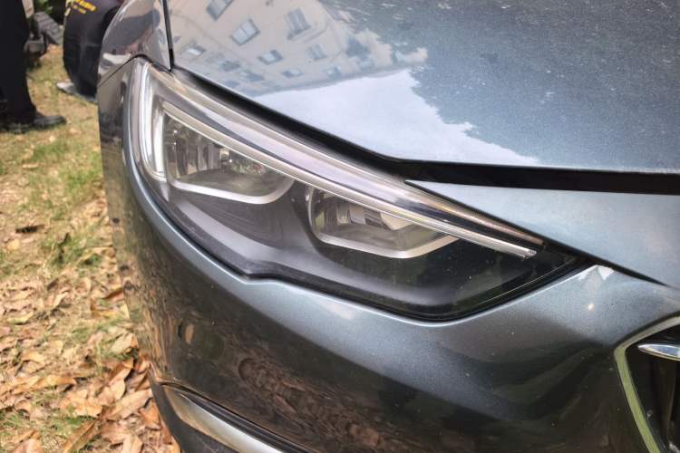 Used Buick Regal 2019 20T Elite Version China VI Standard Right Front Headlight