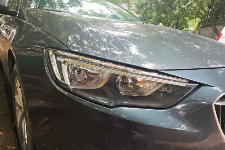Used Buick Regal 2019 20T Elite Version China VI Standard Right Front Headlight