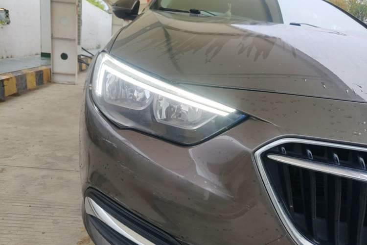 Used Buick Regal 2019 20T Elite Version China VI Standard Right Front Headlight