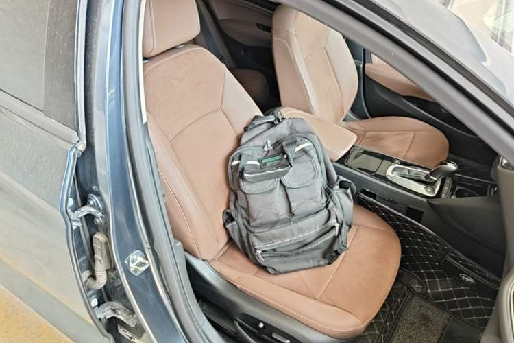Used Buick Regal 2019 20T Elite Version China VI Standard Right Front Seat