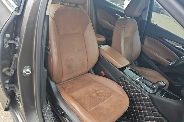 Used Buick Regal 2019 20T Elite Version China V Standard Right Front Seat