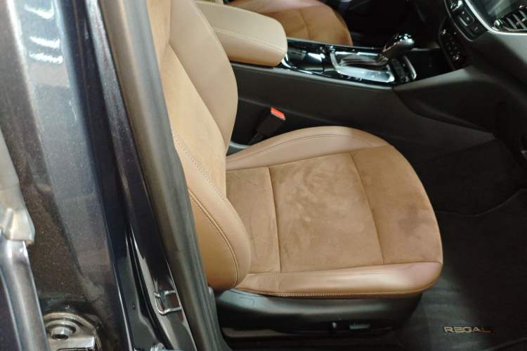 Used Buick Regal 2019 20T Elite Version China VI Standard Right Front Seat
