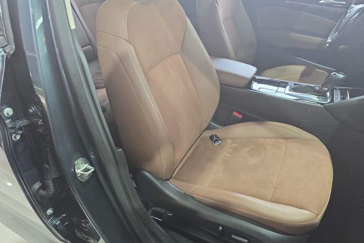 Used Buick Regal 2019 20T Elite Version China VI Standard Right Front Seat