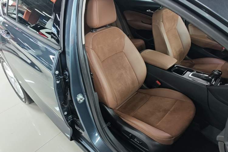 Used Buick Regal 2019 20T Elite Version China VI Standard Right Front Seat