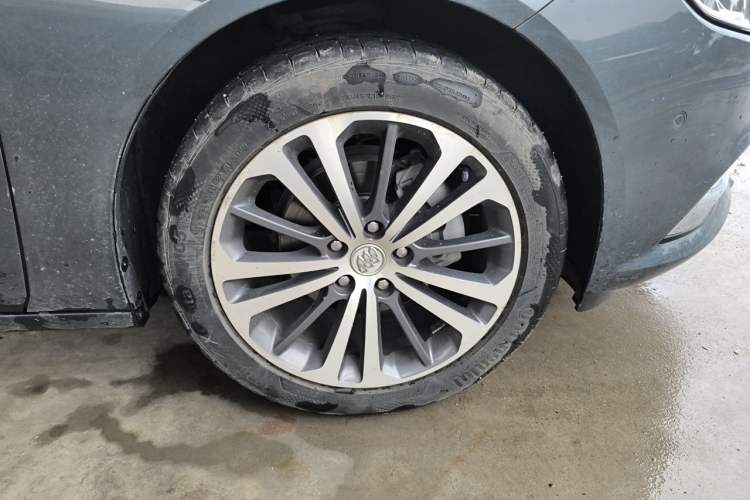 Used Buick Regal 2019 28T Luxury Edition China VI Right Front Wheel Hub