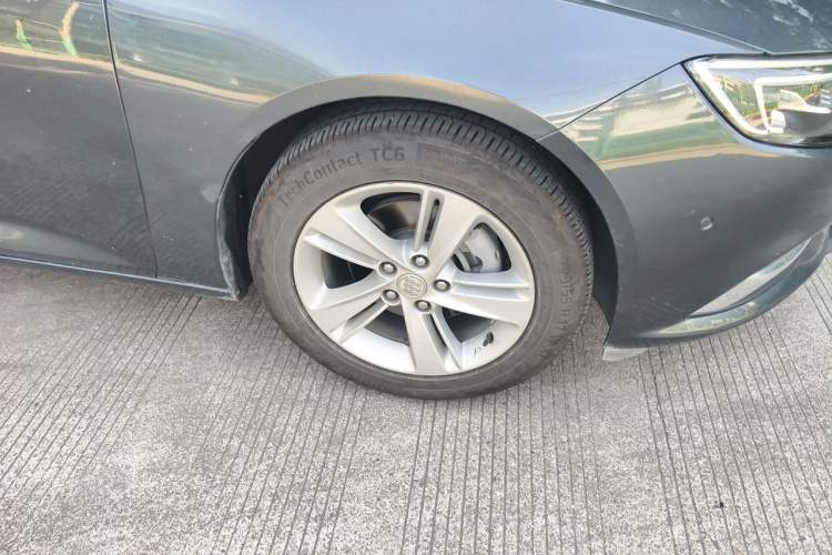 Used Buick Regal 2019 20T Luxury Model China VI Standard Right Front Wheel Hub