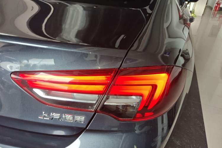Used Buick Regal 2019 20T Elite Version China VI Standard Right Rear Taillight
