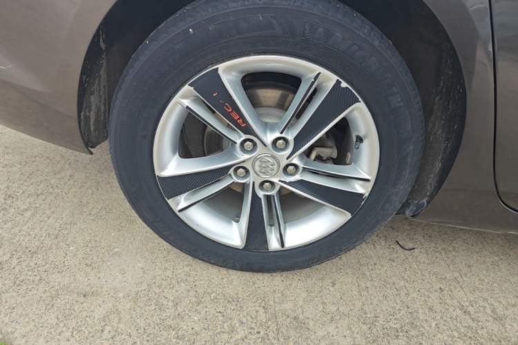 Used Buick Regal 2019 20T Elite Version China V Standard Right Rear Wheel Hub