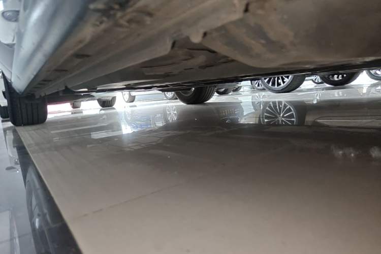 Used Buick Regal 2019 20T Elite Version China VI Standard Right Side Sill
