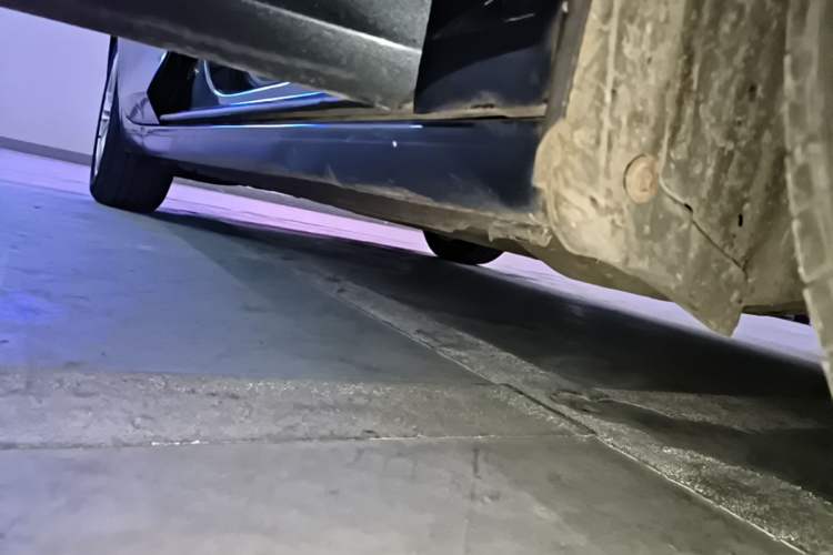 Used Buick Regal 2019 20T Luxury Model China VI Standard Right Side Sill