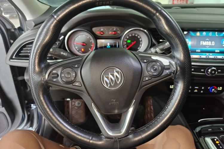 Used Buick Regal 2019 20T Elite Version China VI Standard Steering Wheel