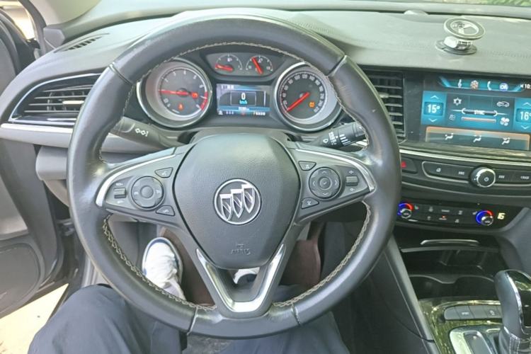 Used Buick Regal 2019 20T Elite Version China VI Standard Steering Wheel
