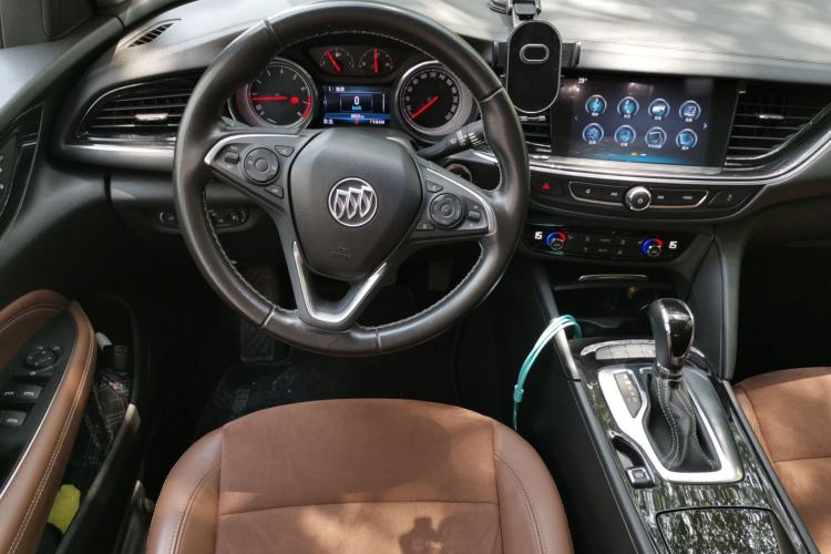 Used Buick Regal 2019 20T Elite Version China VI Standard Steering Wheel
