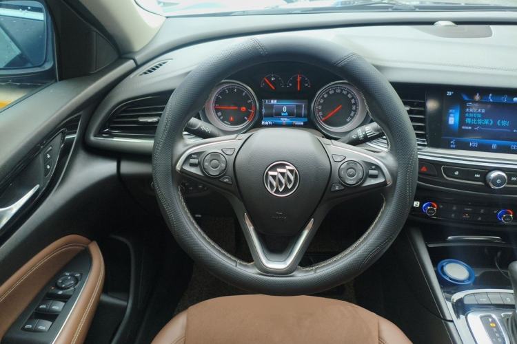 Used Buick Regal 2019 20T Elite Version China VI Standard Steering Wheel