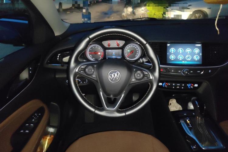 Used Buick Regal 2019 20T Elite Version China VI Standard Steering Wheel
