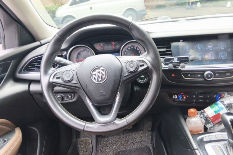 Used Buick Regal 2019 20T Elite Version China VI Standard Steering Wheel