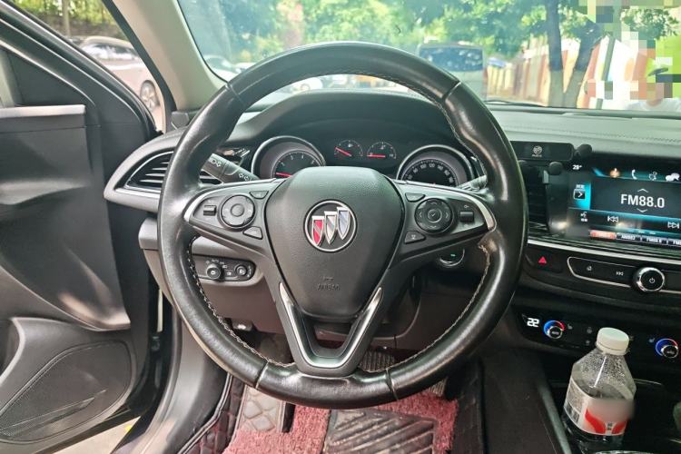 Used Buick Regal 2019 20T Elite Version China VI Standard Steering Wheel