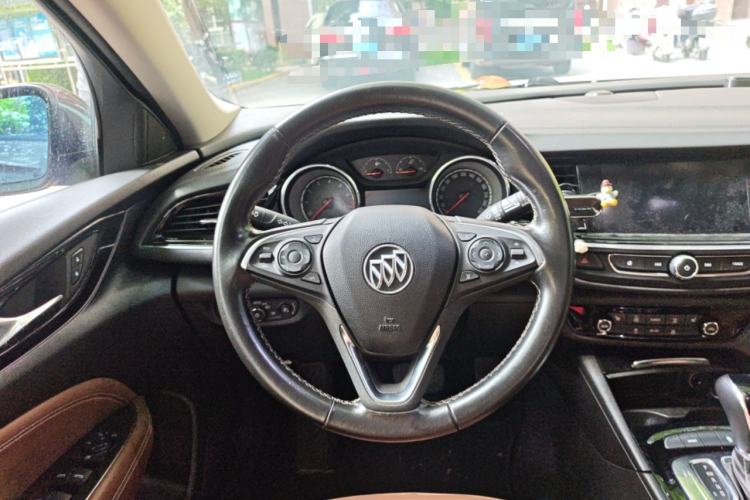 Used Buick Regal 2019 20T Elite Version China V Standard Steering Wheel