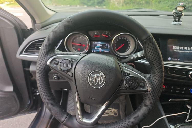 Used Buick Regal 2019 20T Elite Version China VI Standard Steering Wheel