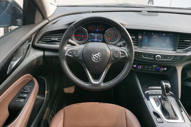 Used Buick Regal 2019 20T Elite Version China VI Standard Steering Wheel