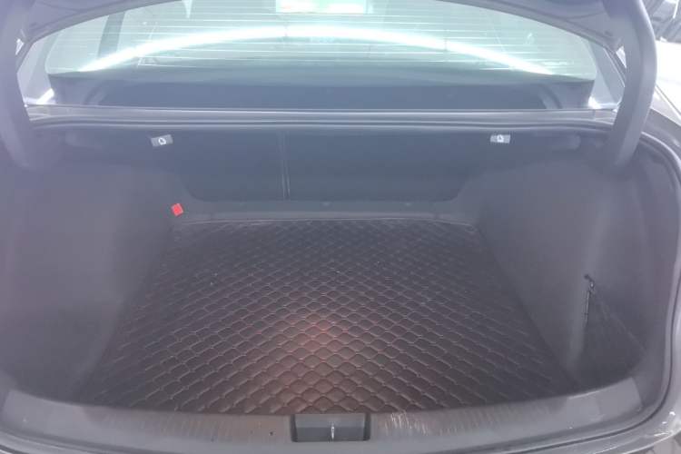 Used Buick Regal 2019 20T Luxury Model China V Standard Trunk