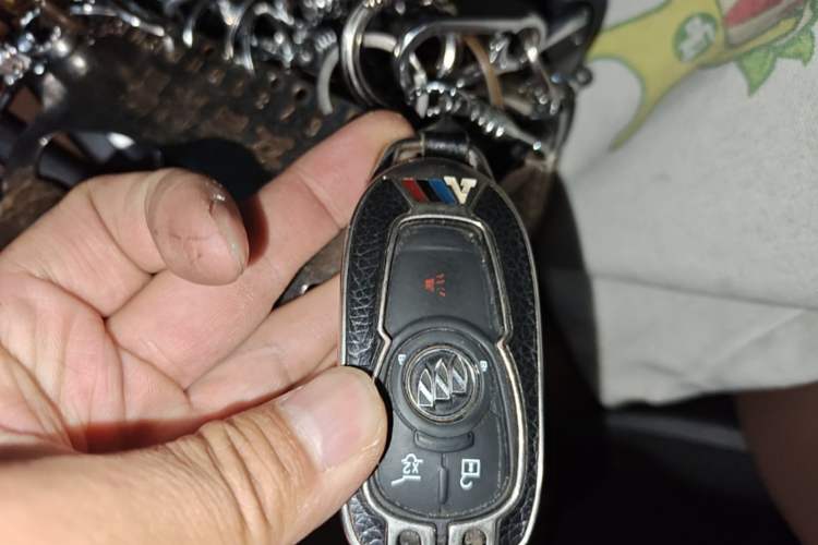 Used Buick Regal 2019 20T Elite Version China VI Standard Vehicle Key