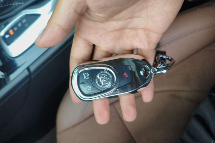 Used Buick Regal 2019 20T Elite Version China VI Standard Vehicle Key