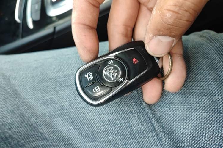 Used Buick Regal 2019 20T Elite Version China VI Standard Vehicle Key