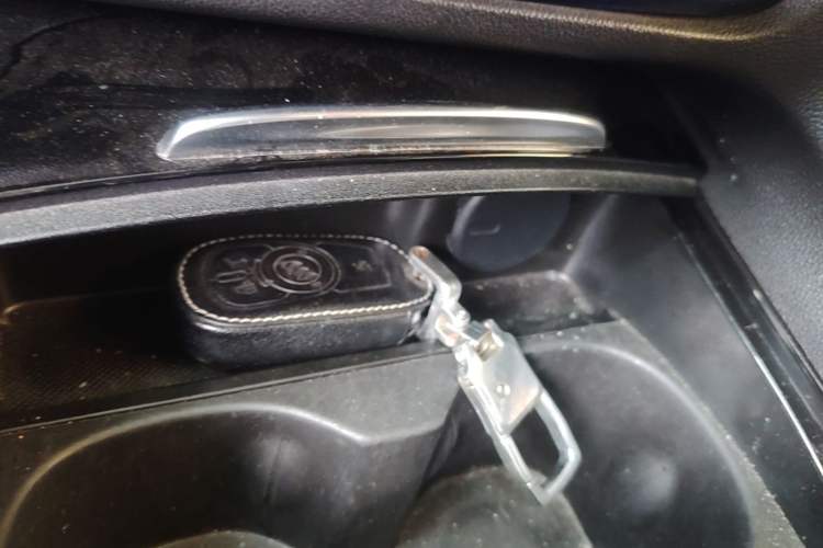 Used Buick Regal 2019 20T Elite Version China VI Standard Vehicle Key