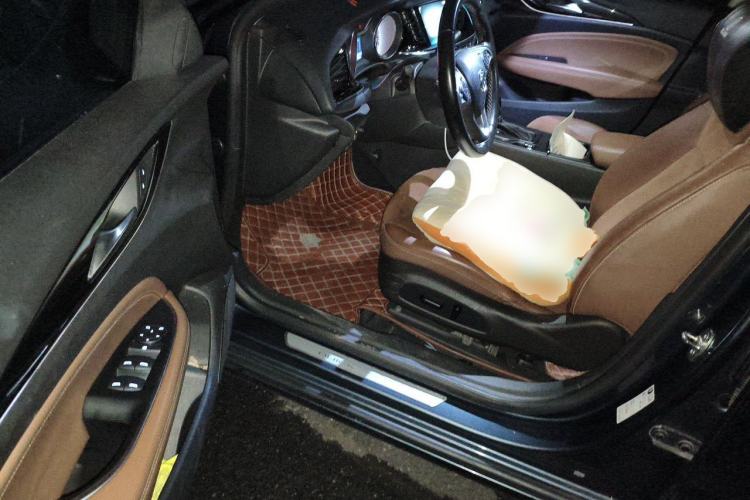 Used Buick Regal 2019 20T Elite Version China VI Standard Driver Seat